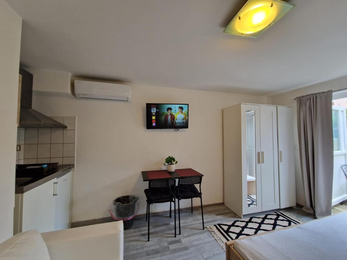 Apartments Luigi Umag Exterior foto